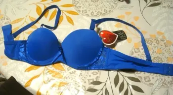 joli soutien gorge t85