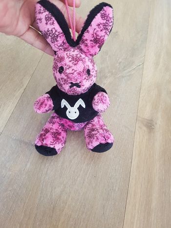 Peluche lapin Playboy
