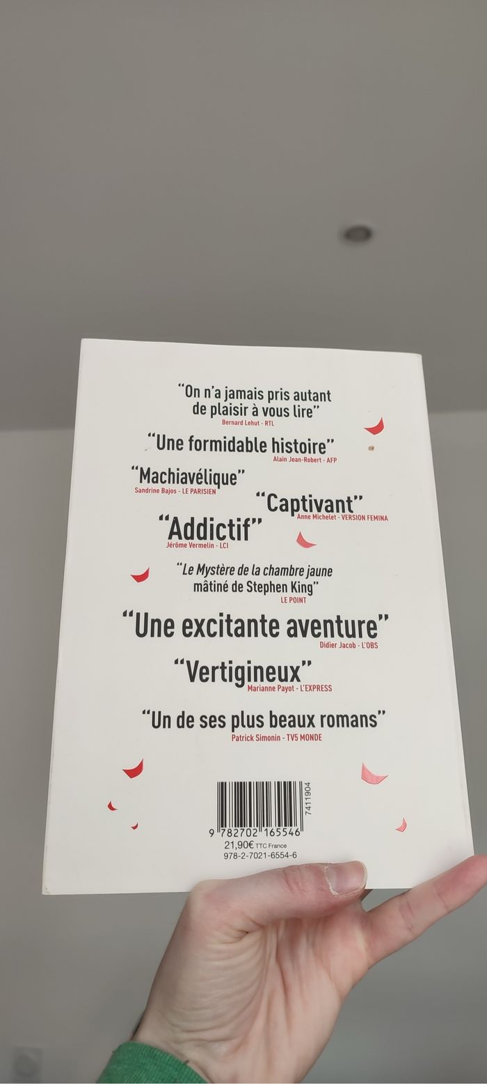 Livre "La vie est un roman" de Guillaume Musso - Édition Calmann Lévy - photo numéro 3