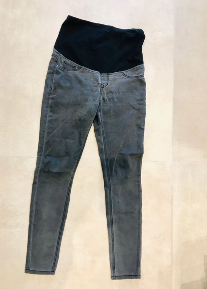 Pantalon de grossesse