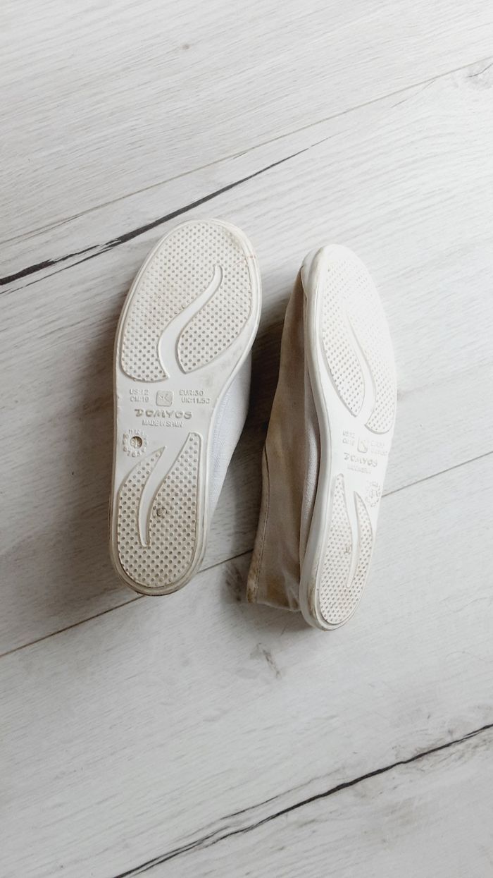 Chaussures chaussons Domyos de gymnastique sport danse pointure 30 - photo numéro 3