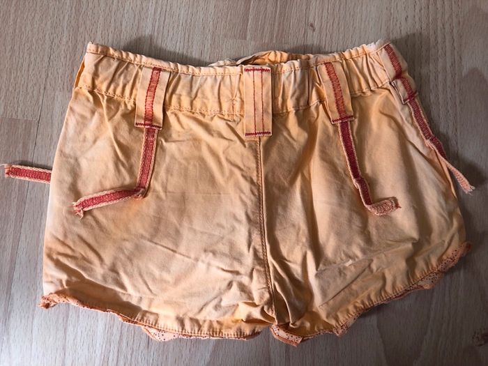 Joli petit short La Compagnie des Petits T. 4 ans fille TBE - photo numéro 2