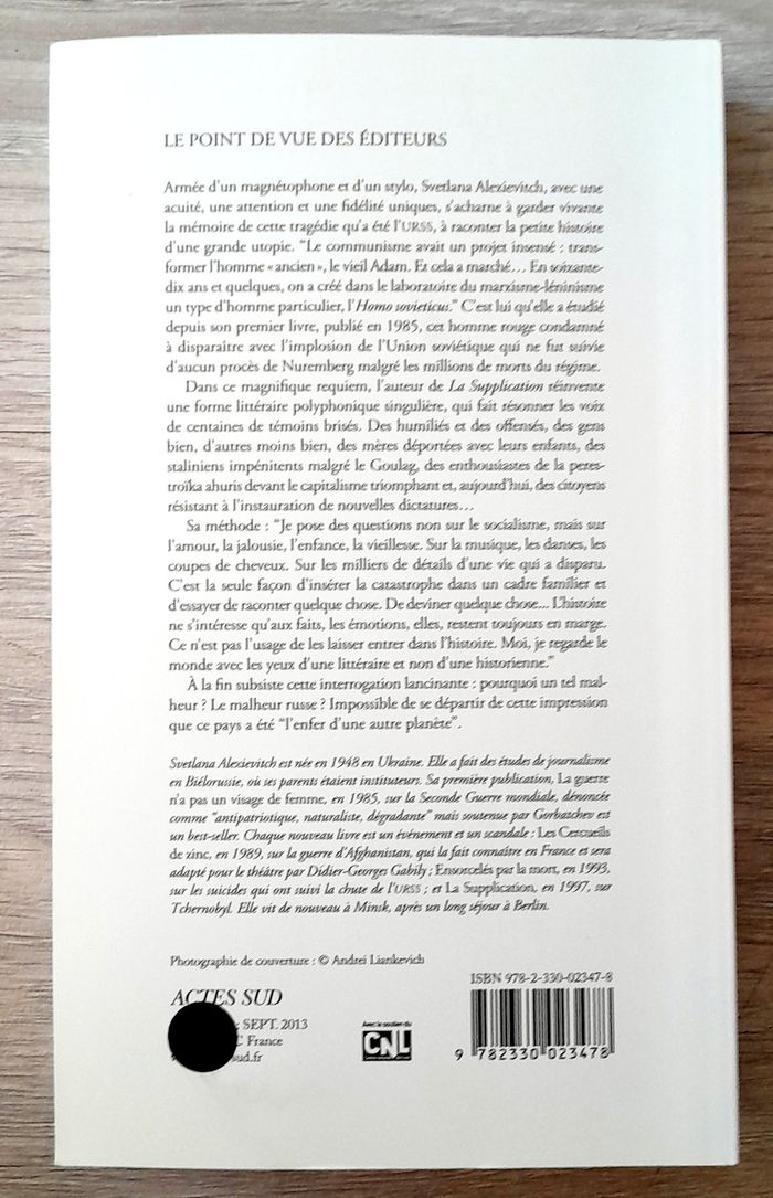 Svetlana alexievitch - la fin de l'homme rouge ou le temps du e rouge ou le temps du désenchantement - photo numéro 8