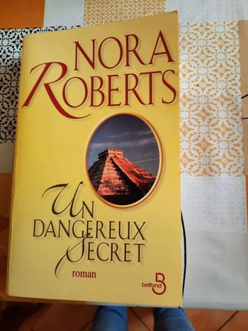 Livre un dangereux secret