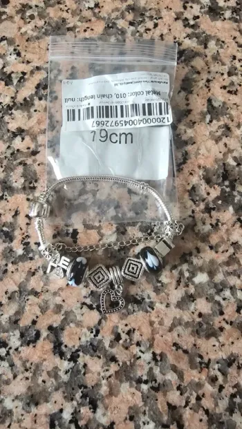 Bracelet neuf 19 cm neuf