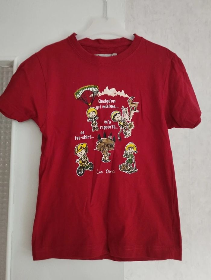 Tee shirt Avomarks Montagne taille 8 ans