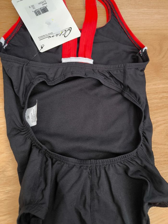 Maillot de bain une pièce  Dolfin Taille 26  Inscription “Océan” Neuf - photo numéro 3