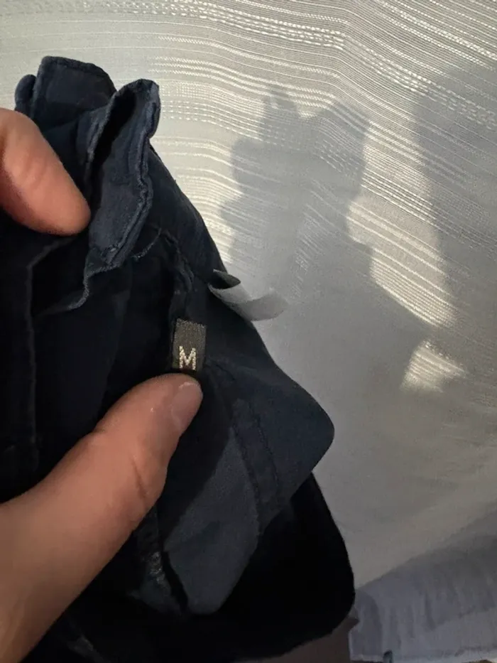 Short court bleu - photo numéro 9