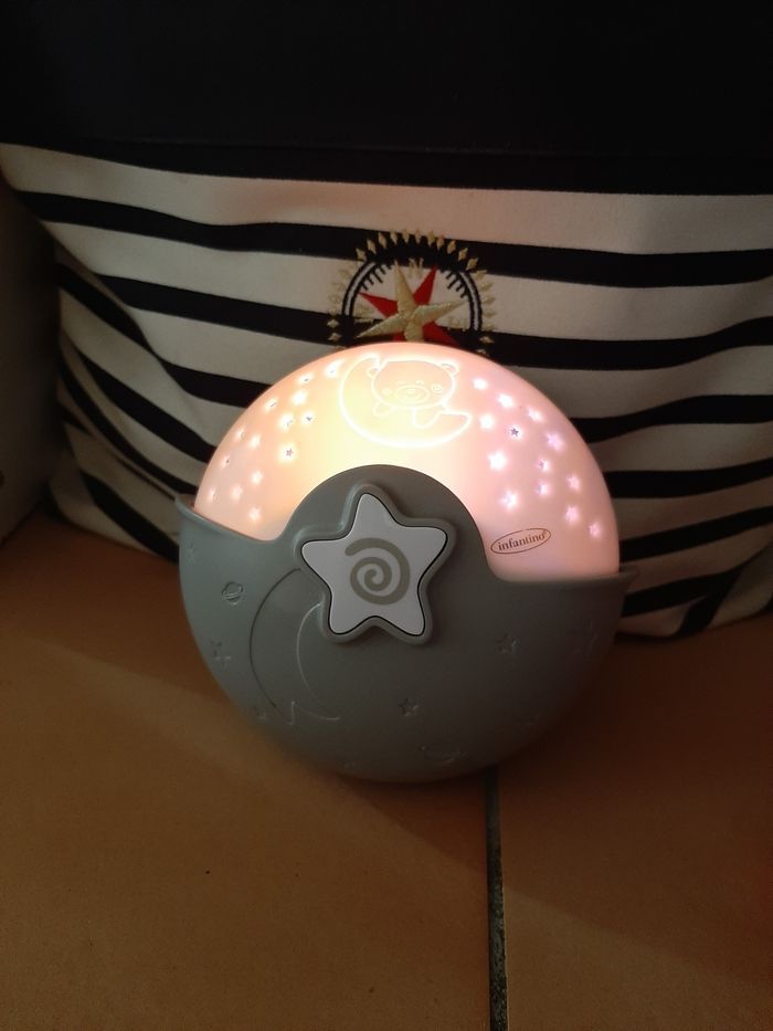 Veilleuse pour bebe - photo numéro 2