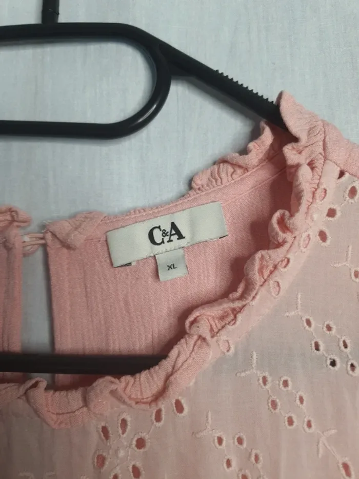 Robe rose broderie anglaise - photo numéro 3