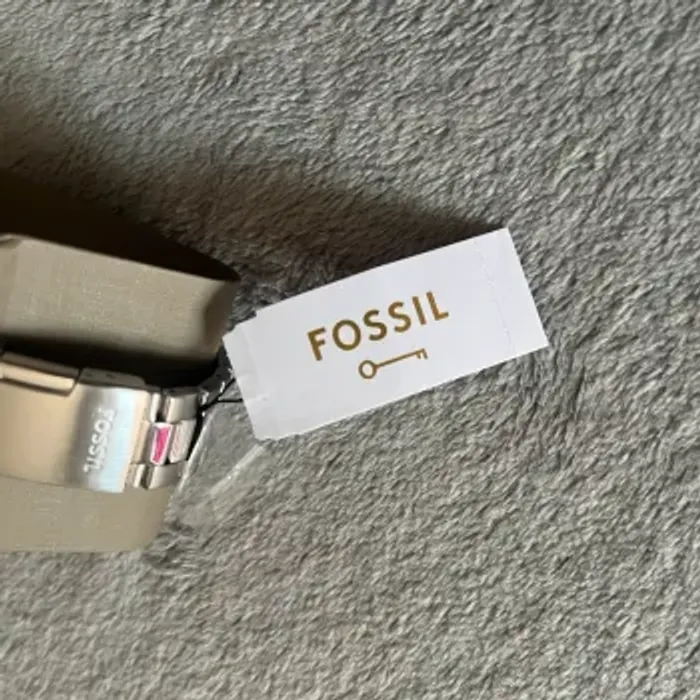Montre Fossil 42mm homme argent cadran noir - photo numéro 4