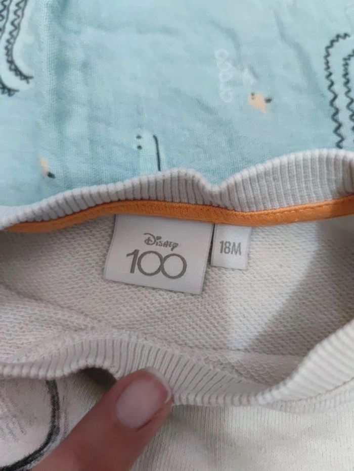 Pull beige Mickey Disney 100 T.18 mois - photo numéro 2