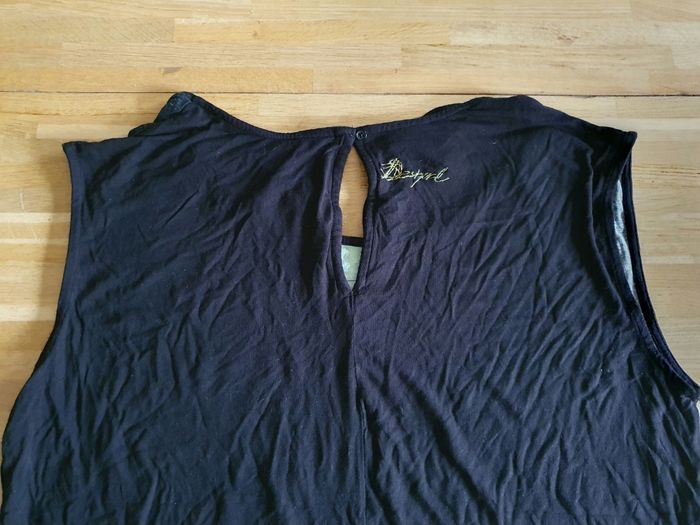 Tee-shirt Desigual taille M - photo numéro 3