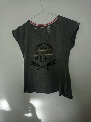 Tee shirt
