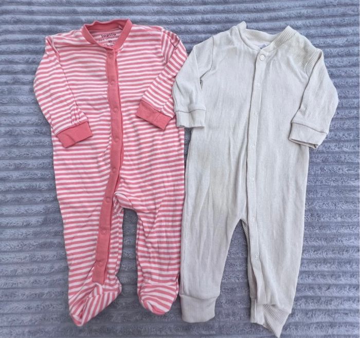 Lot de vêtements bébé fille taille 3 mois - photo numéro 6