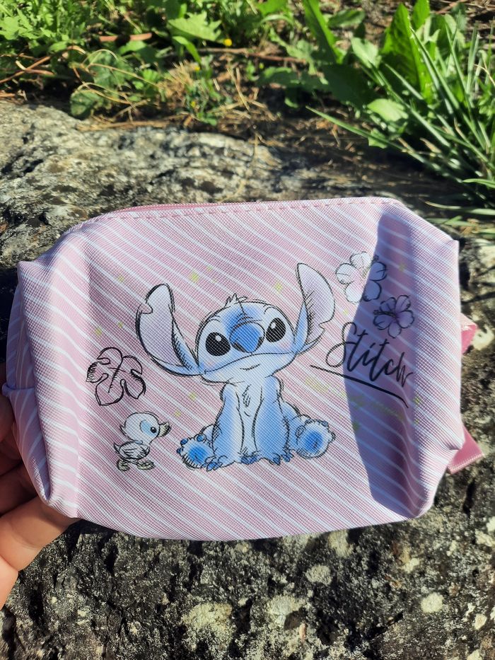 Trousse Stitch rose école - photo numéro 3