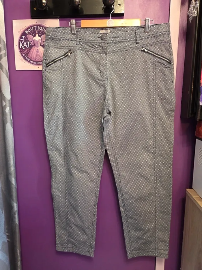 Joli Pantalon court stretch T48 Canda