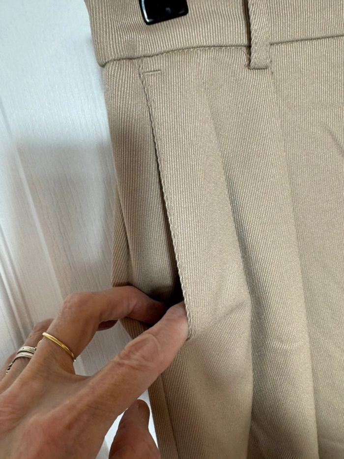 Pantalon large neuf - photo numéro 3