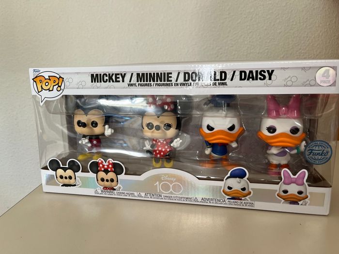 Funko  pop 100 ans Disney (Mickey Minnie daisy Donald) neuf