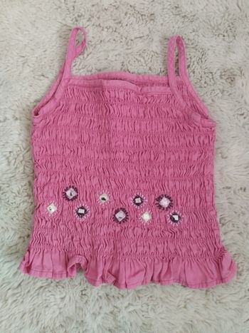 Jolie débardeur taille 2 ans