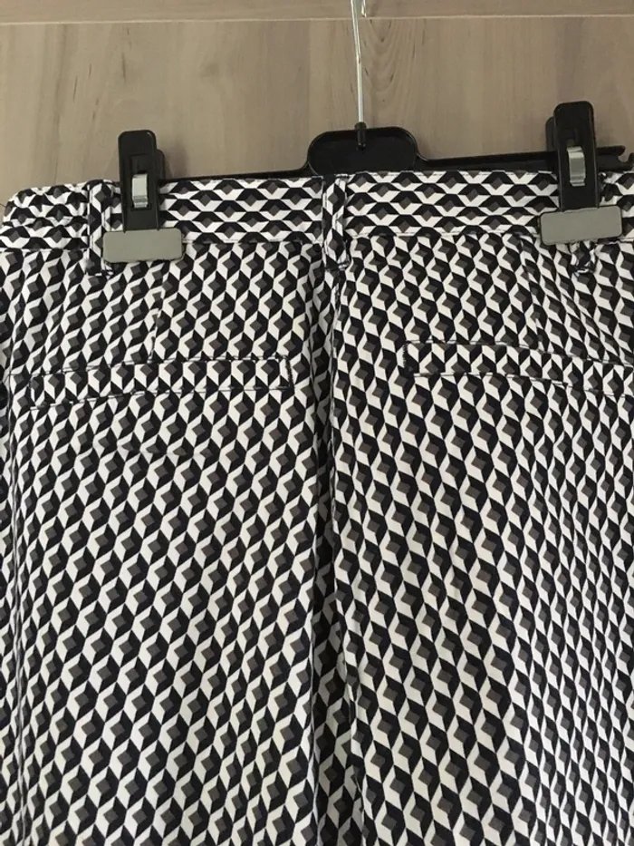 Pantalon mi saison droit T.36 comme neuf 👌 - photo numéro 3