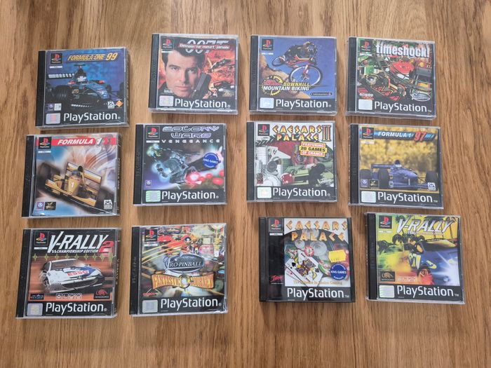 Lot Playstation en boite + 12 jeux + notice neuve + SCPH 5502 / 1002 Pal Fr / Eu - photo numéro 2