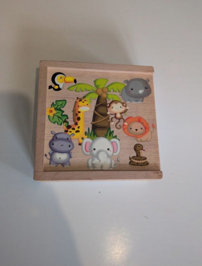 Jeu memory animaux en bois marque playtive