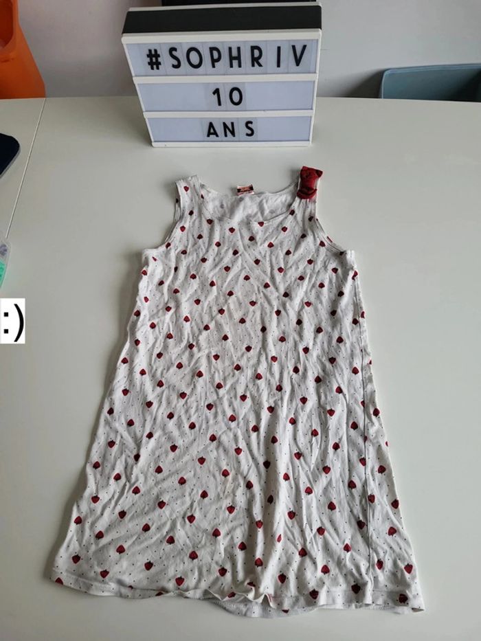 Chemise de nuit débardeur fraises 10 ans