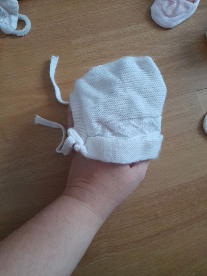 Bonnet naissance acrylique - photo numéro 3