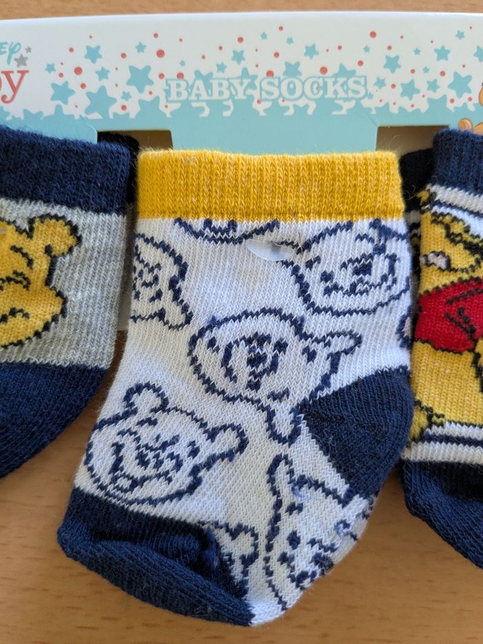 Chaussettes Disney baby neuves - photo numéro 4