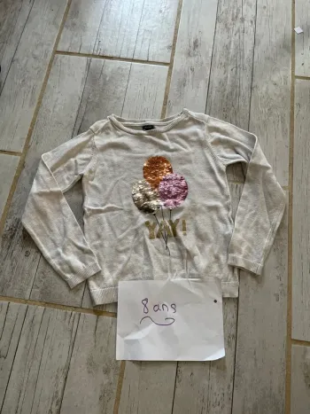 Très joli pull hiver fille 8 ans