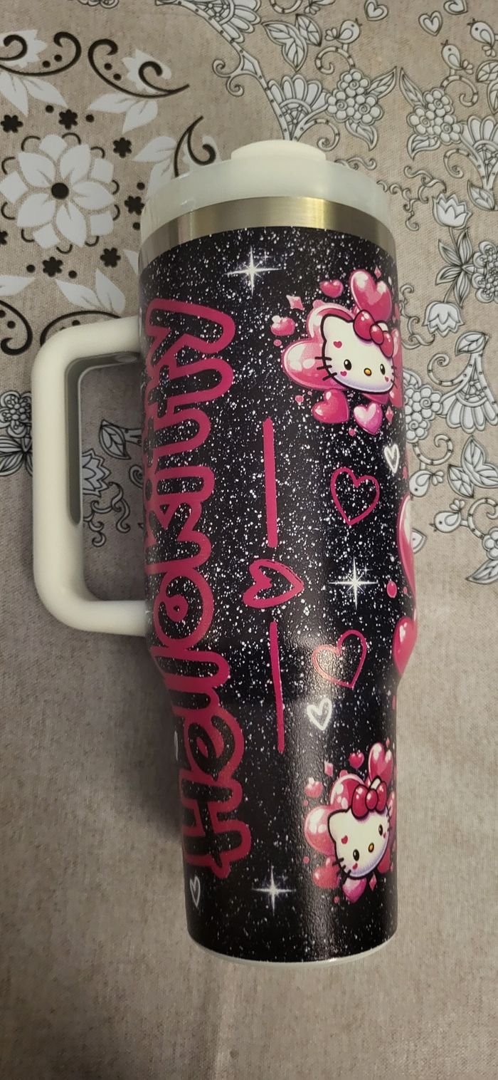 Gourde isotherme  hello kitty