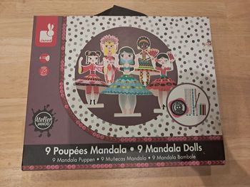 Jeu de 9  créations de poupées mandala 6-12 ans