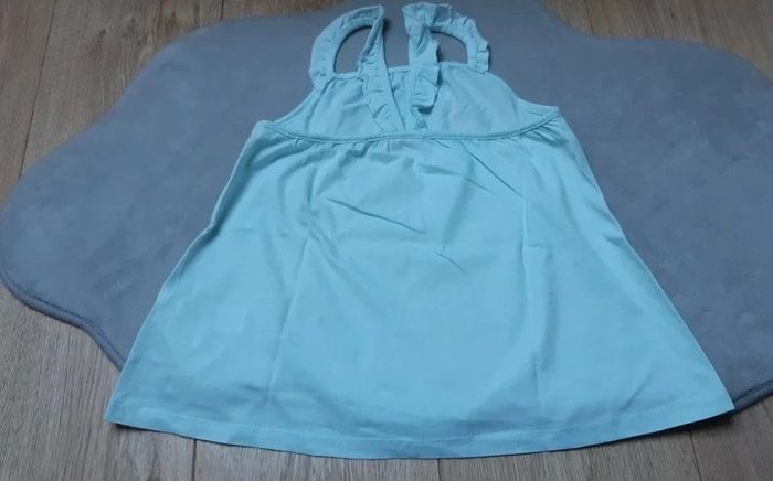 Débardeur tape à l'oeil 6 ans en parfait état - photo numéro 2