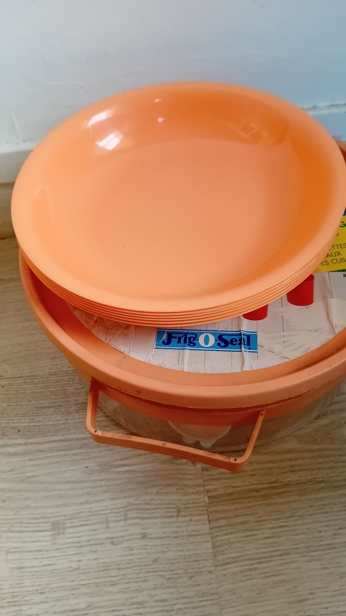Vaisselle de camping - photo numéro 5