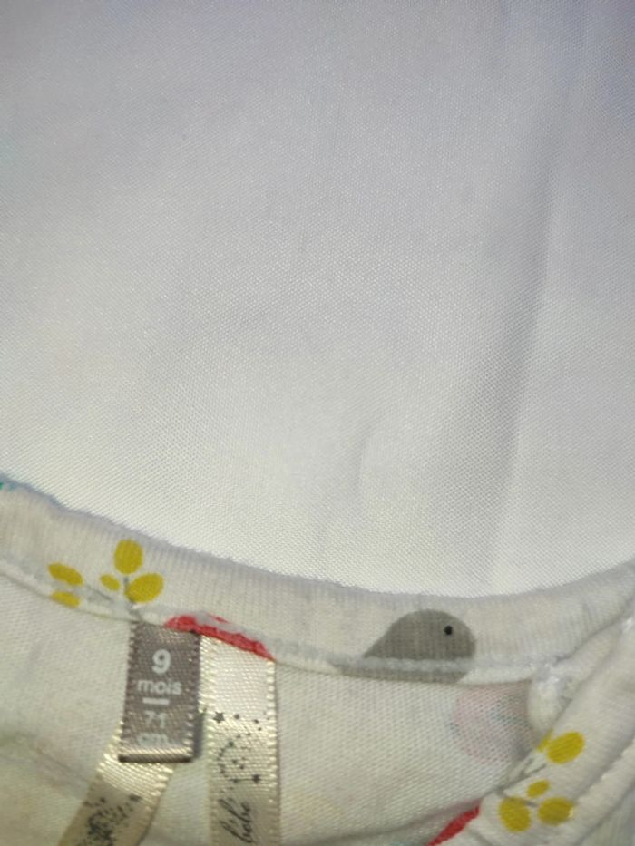 Lot de 2 t-shirt manches longues et un gilet 9 mois - photo numéro 5