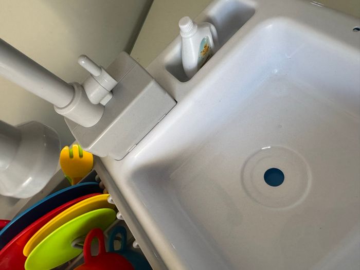 🍽️lot dînette enfant - évier + vaisselle - caddie + courses - très bon état - photo numéro 7