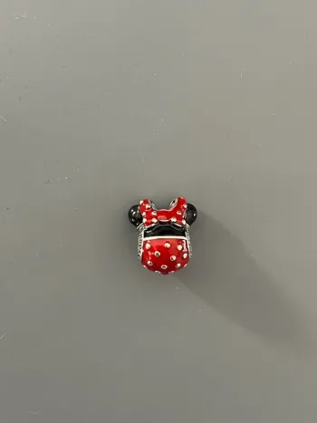 Charm pandora disney parks Minnie mouse icon