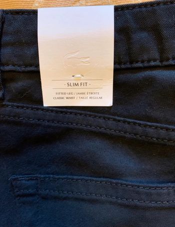 Jean noir Lacoste