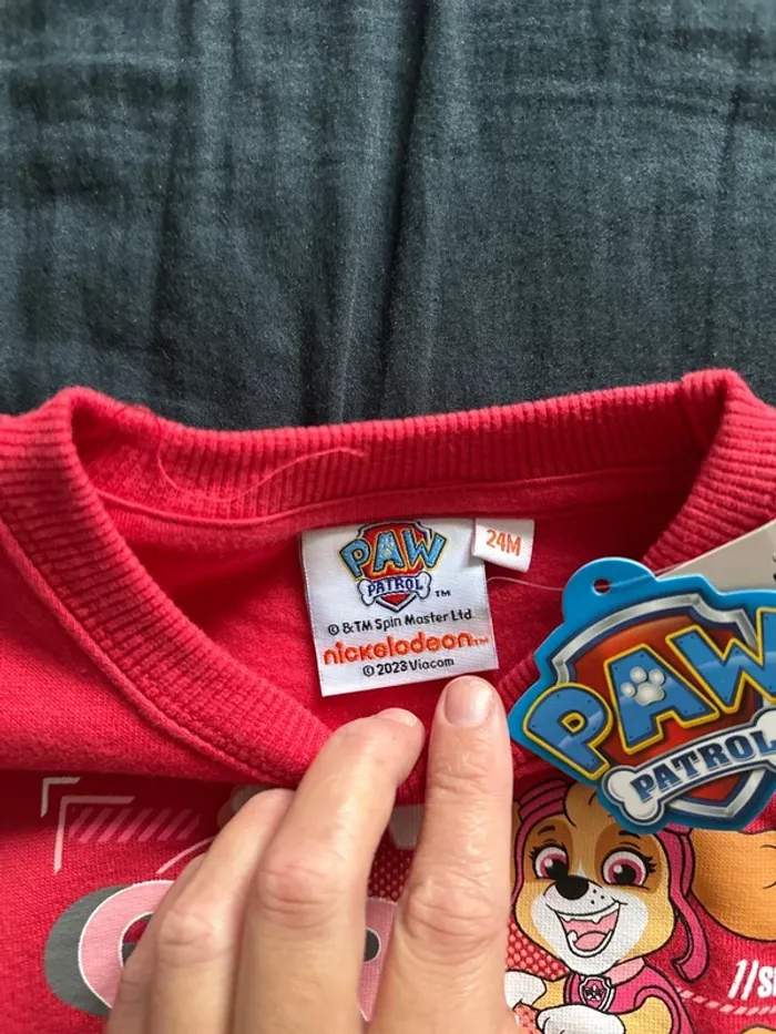Pull pat patrouille neuf en 24 mois - photo numéro 2