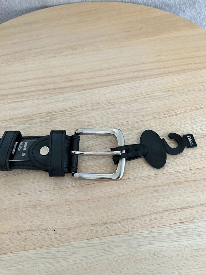 Ceinture en cuir noir taille 115 cm - photo numéro 3
