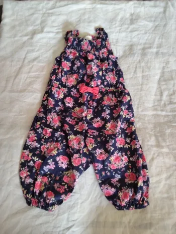 Magnifique salopette fleurie 6 mois h&M