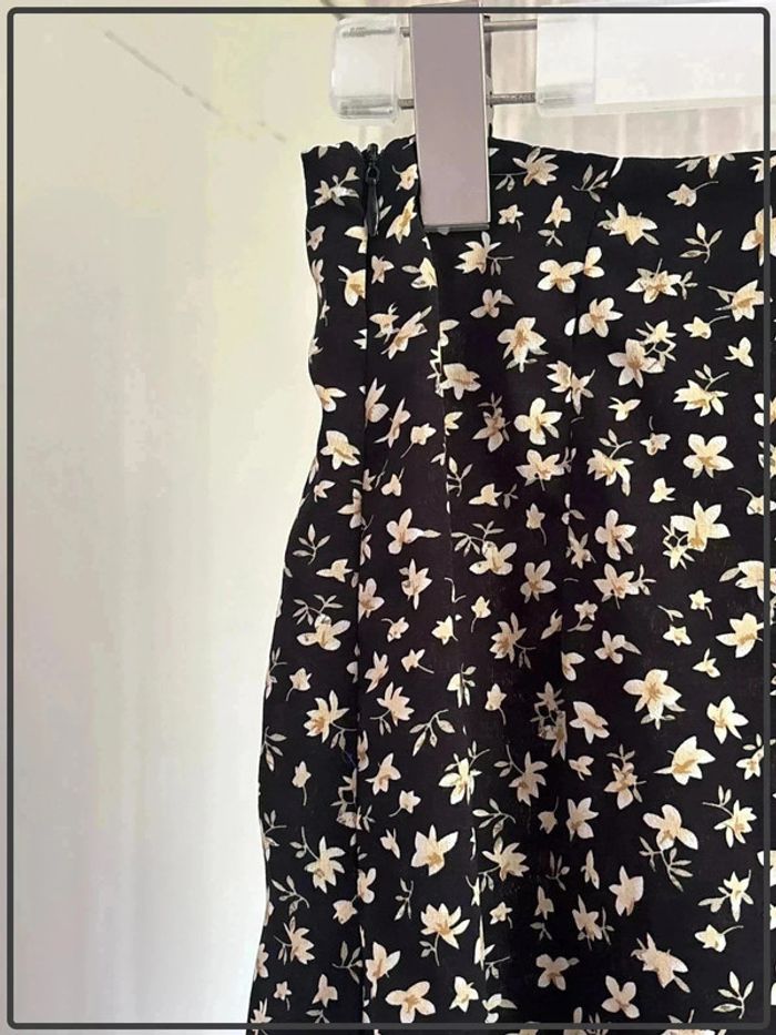 Jupe fleurie longue taille 36 marque shein * - photo numéro 3