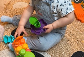 ensemble  salopette et tee shirt Mickey