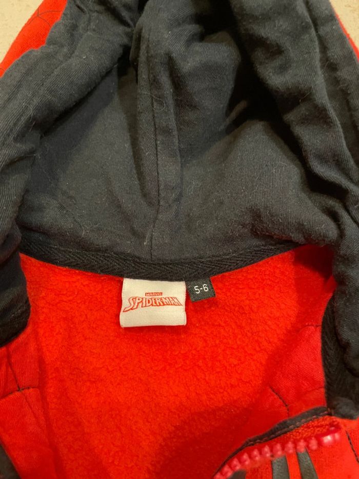 Sweat zippé Spiderman 5-6ans - photo numéro 2