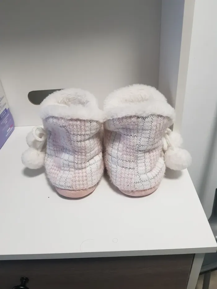 Chaussons d'hiver doux 40-41 - photo numéro 3