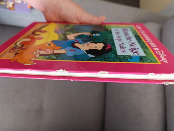 livre les classiques de Disney blanche neige - photo numéro 2