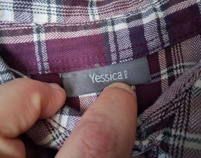 Chemise Taille M - photo numéro 3