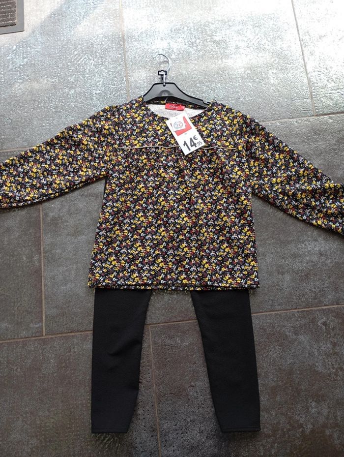 Ensemble fille neuf taille 8 ans