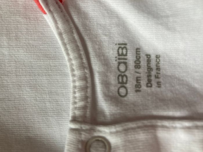 Tee-shirt sans manche avec papillons et noeuds fille 18 mois - photo numéro 5